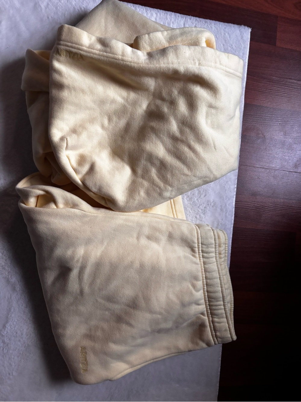 Aritzia Sweatfleece Set